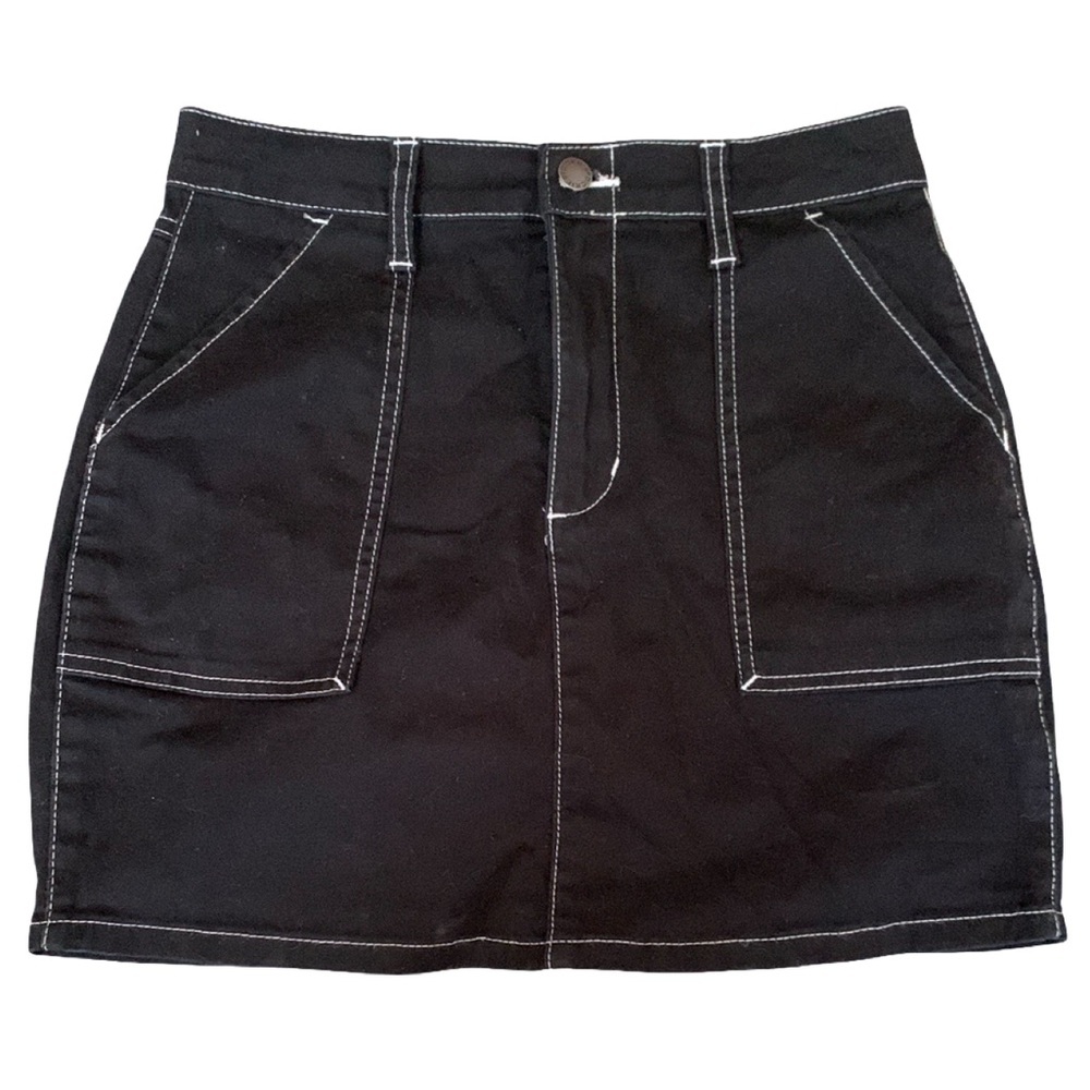 *SOLD* 💙 DICKIES Cargo Style High Waisted Mini Skirt with White Stitching